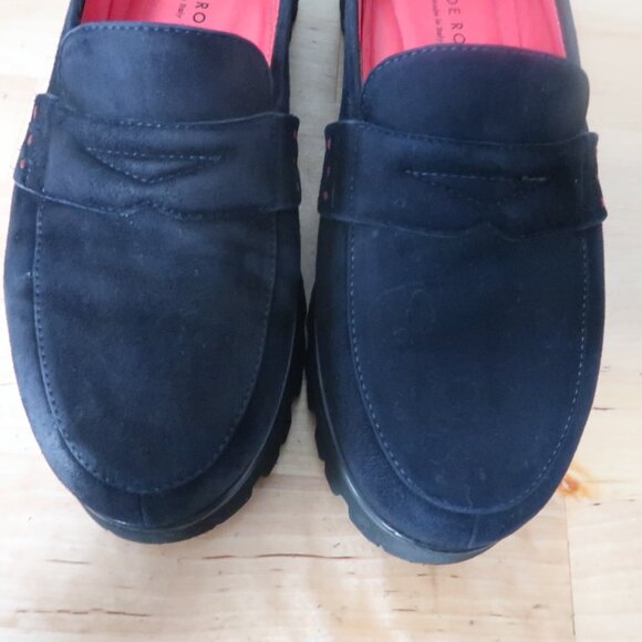 Pas de Rouge Navy and Red Loafers - Picture 3 of 14